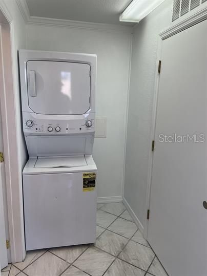 For Rent: $1,100 (1 beds, 1 baths, 523 Square Feet)