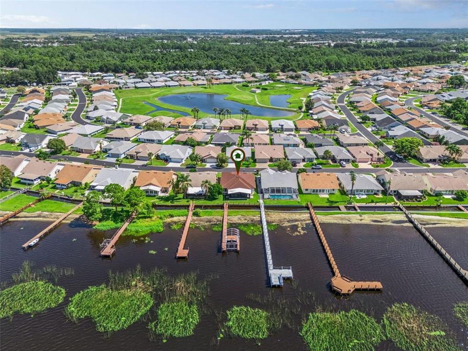 На продажу: $349,900 (2 спален, 2 ванн, 1834 Квадратных фут)