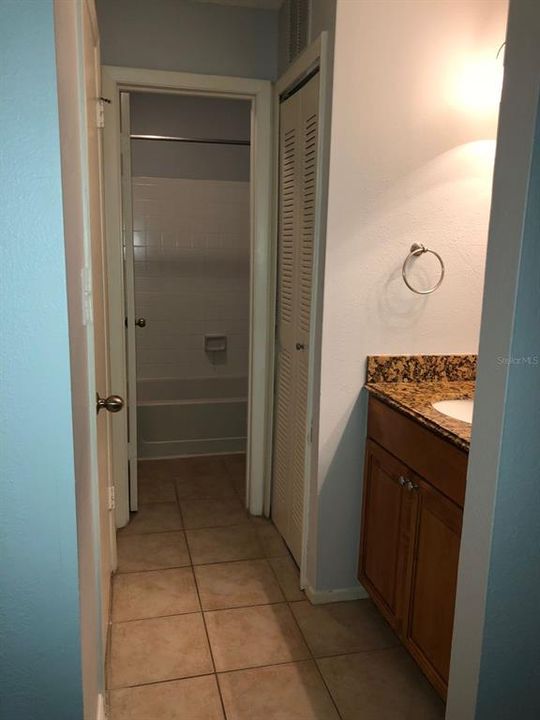 For Rent: $1,225 (1 beds, 1 baths, 540 Square Feet)