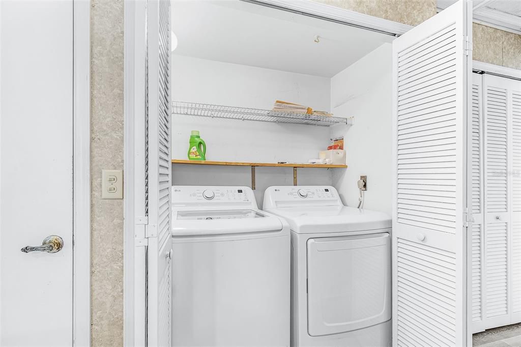 For Sale: $199,000 (3 beds, 2 baths, 1512 Square Feet)