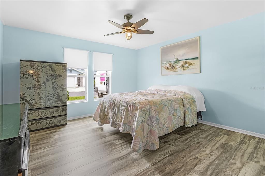 For Sale: $199,000 (3 beds, 2 baths, 1512 Square Feet)