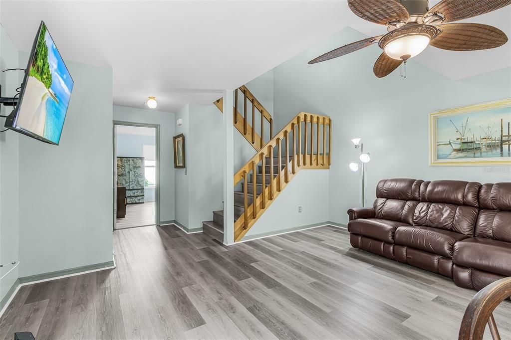 For Sale: $199,000 (3 beds, 2 baths, 1512 Square Feet)