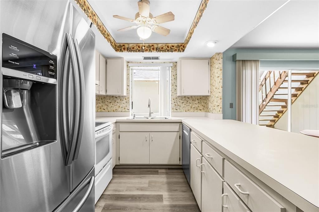 For Sale: $199,000 (3 beds, 2 baths, 1512 Square Feet)