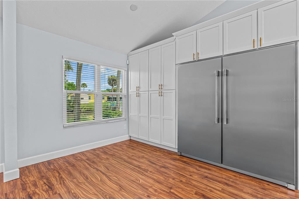 For Sale: $390,000 (2 beds, 2 baths, 1152 Square Feet)
