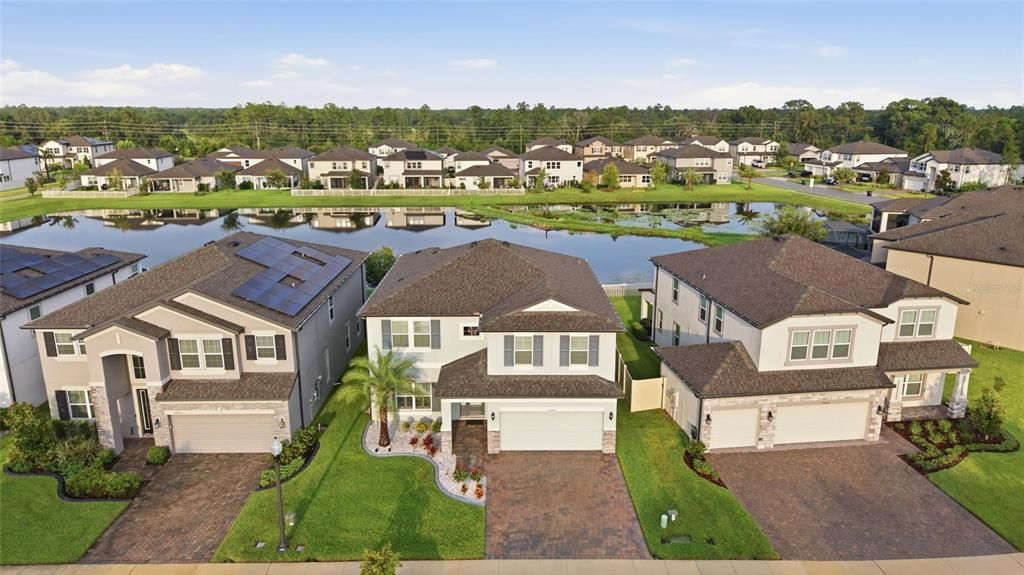 На продажу: $799,900 (5 спален, 3 ванн, 3316 Квадратных фут)