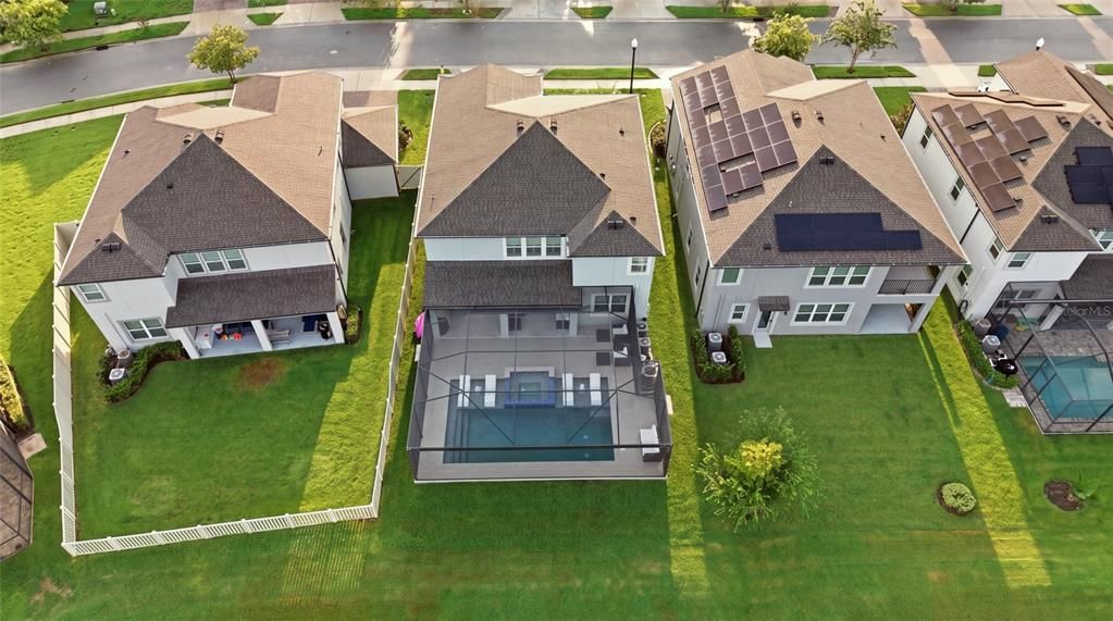 На продажу: $799,900 (5 спален, 3 ванн, 3316 Квадратных фут)