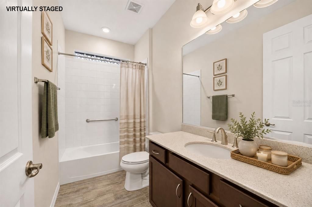 For Sale: $315,000 (2 beds, 2 baths, 1743 Square Feet)