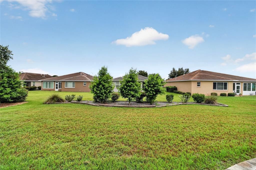 For Sale: $315,000 (2 beds, 2 baths, 1743 Square Feet)