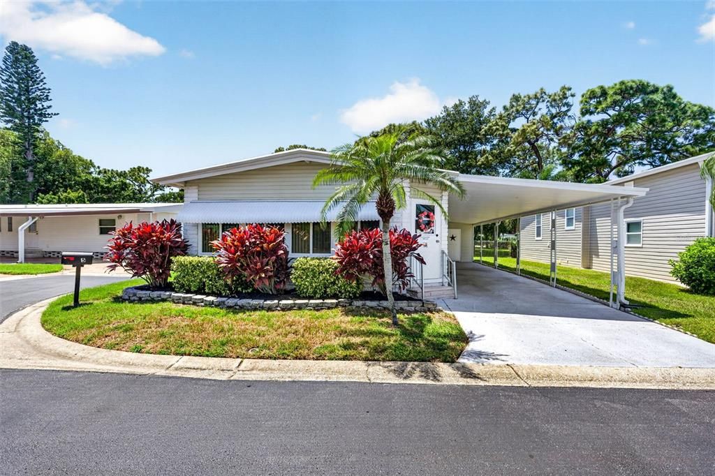 For Sale: $190,000 (2 beds, 2 baths, 1012 Square Feet)