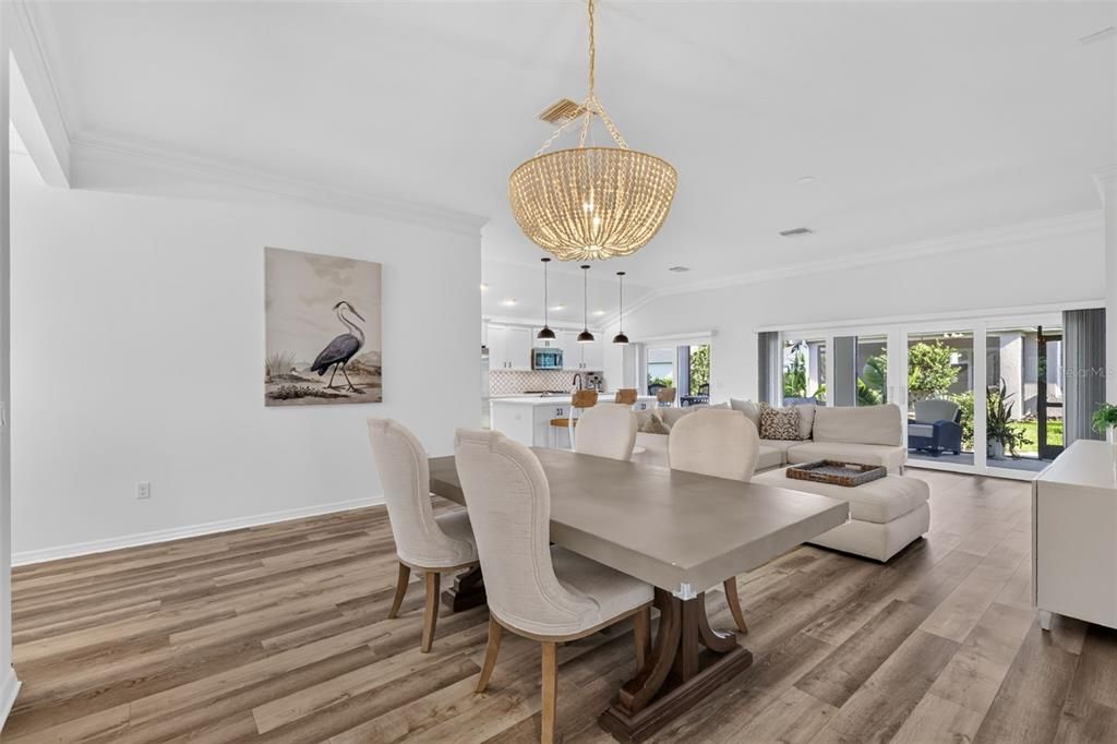For Sale: $529,000 (3 beds, 3 baths, 1892 Square Feet)