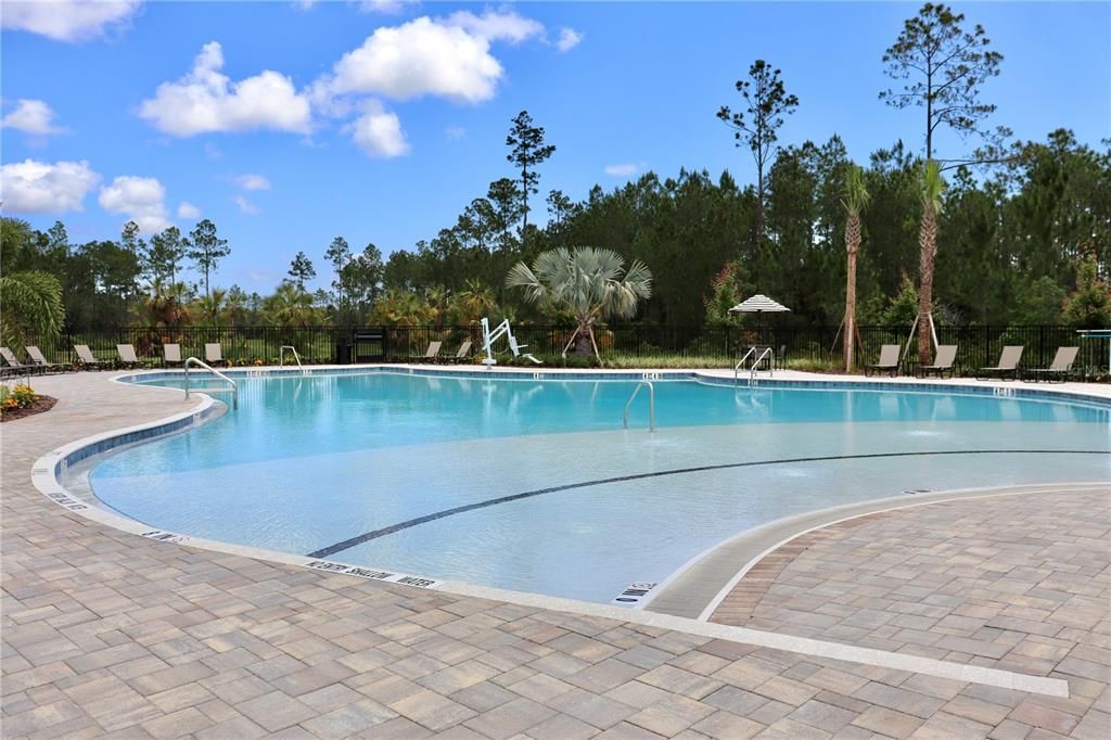 For Sale: $369,000 (2 beds, 2 baths, 1865 Square Feet)