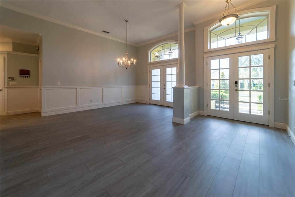 For Rent: $3,995 (4 beds, 3 baths, 2660 Square Feet)