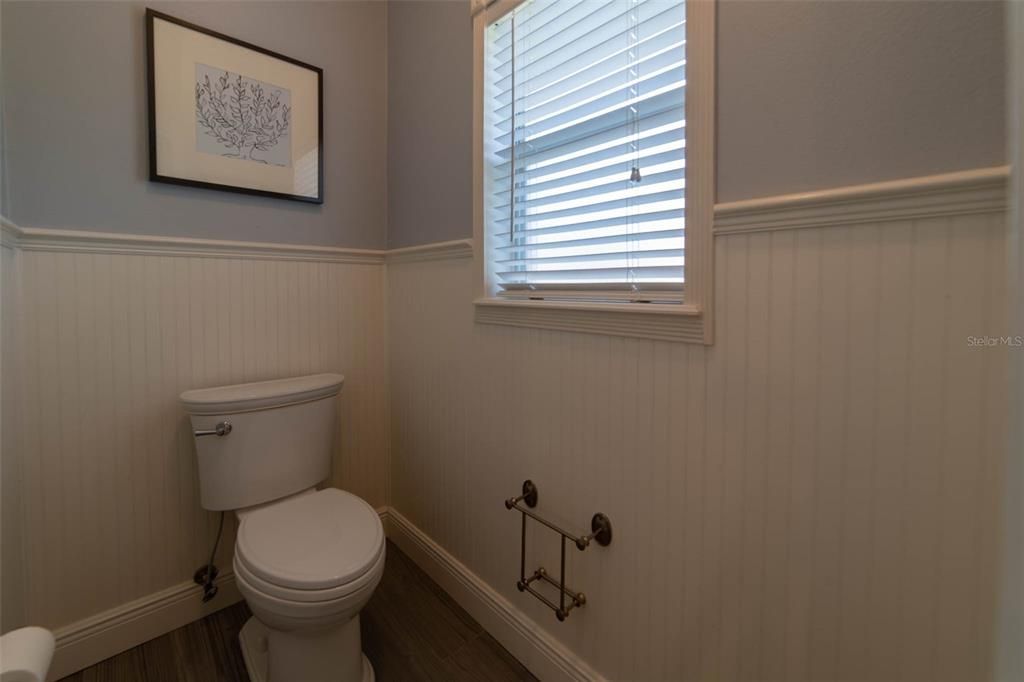 For Rent: $3,995 (4 beds, 3 baths, 2660 Square Feet)