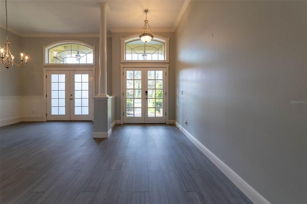 For Rent: $3,995 (4 beds, 3 baths, 2660 Square Feet)