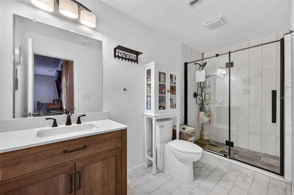 For Sale: $1,050,000 (5 beds, 3 baths, 3868 Square Feet)