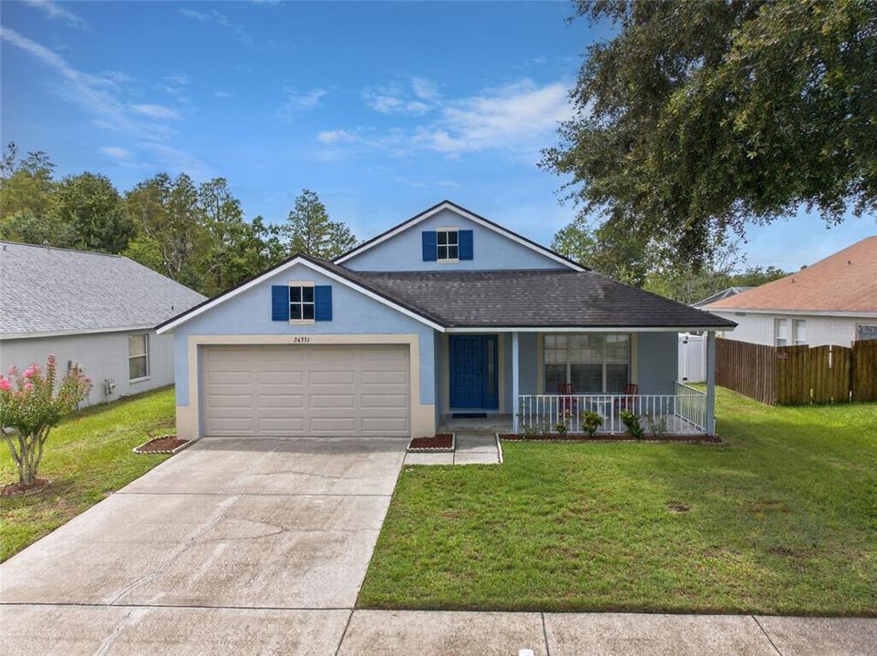 For Sale: $416,000 (4 beds, 2 baths, 1691 Square Feet)