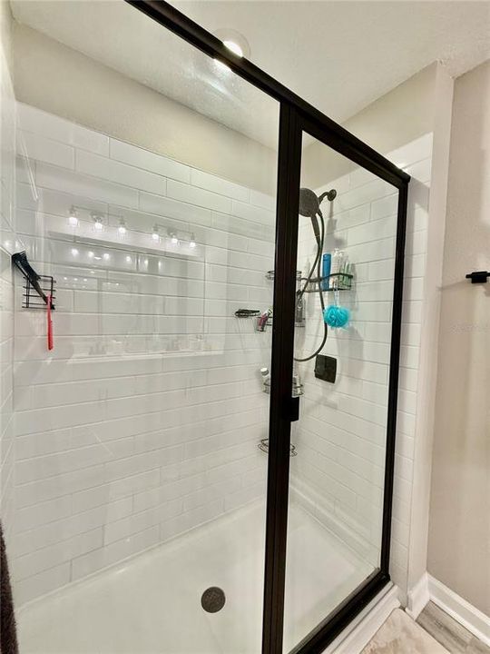 En Renta: $3,000 (4 camas, 3 baños, 2250 Pies cuadrados)