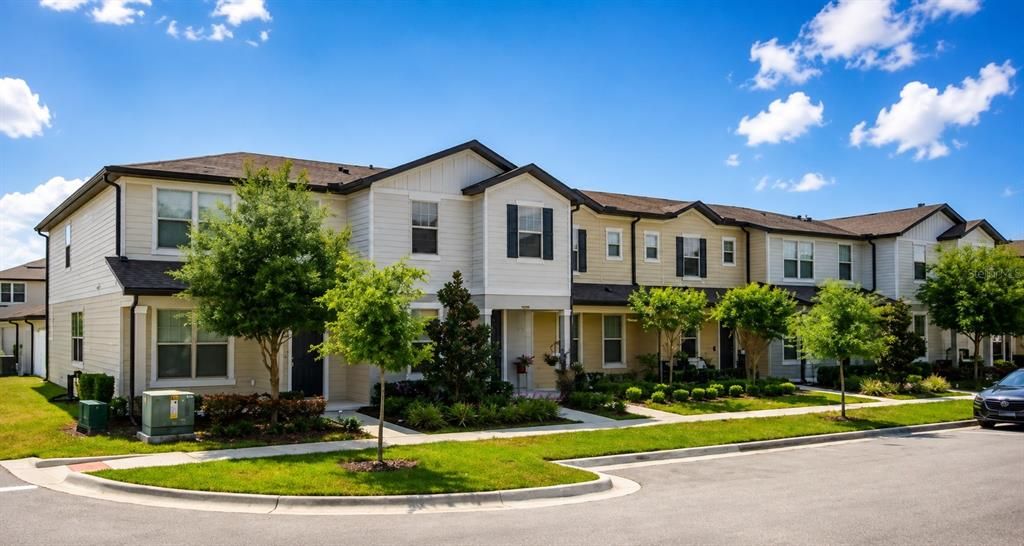 For Rent: $1,995 (2 beds, 2 baths, 1464 Square Feet)