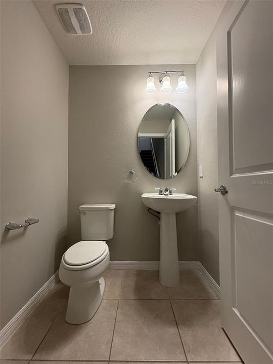 For Rent: $1,995 (2 beds, 2 baths, 1464 Square Feet)