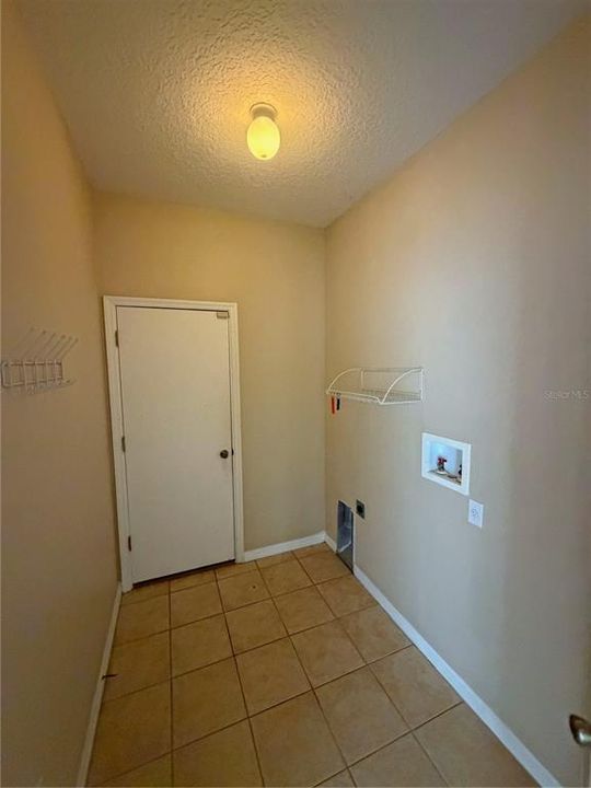 В аренду: $1,995 (3 спален, 2 ванн, 2362 Квадратных фут)