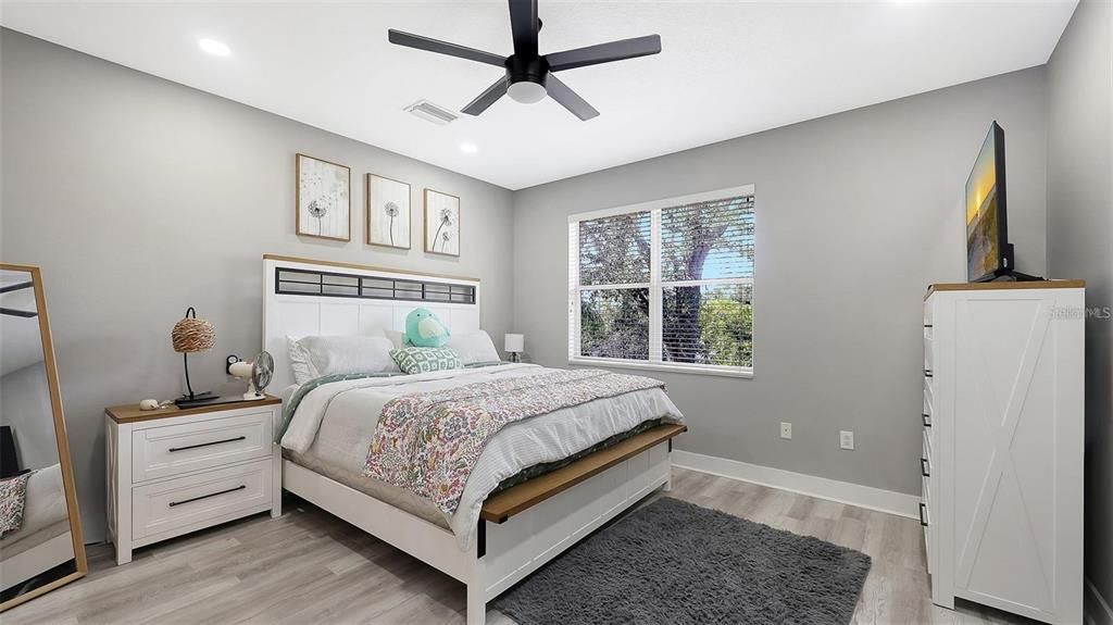 For Rent: $2,850 (3 beds, 2 baths, 1776 Square Feet)