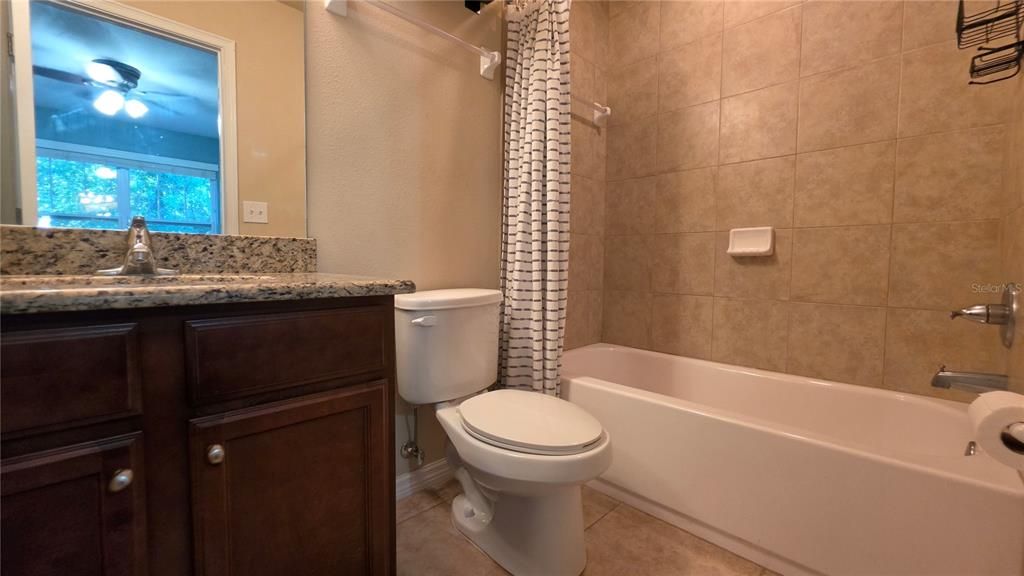 For Rent: $2,000 (2 beds, 2 baths, 1141 Square Feet)