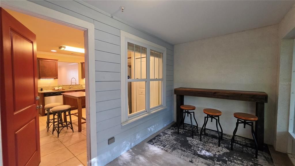 For Rent: $2,000 (2 beds, 2 baths, 1141 Square Feet)
