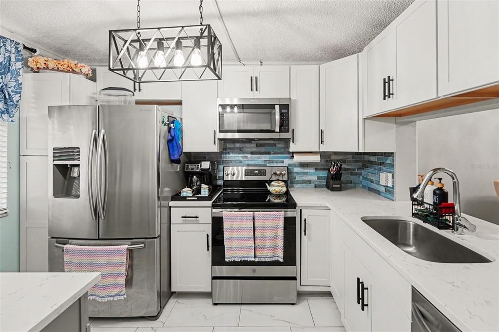 En Venta: $282,000 (2 camas, 2 baños, 1060 Pies cuadrados)
