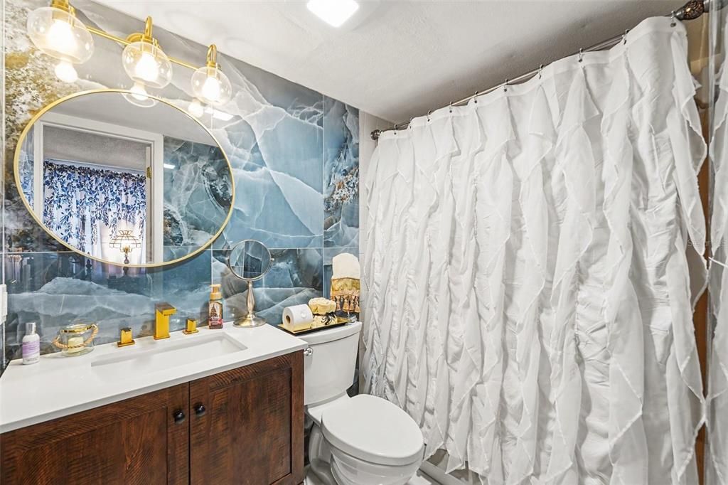 En Venta: $282,000 (2 camas, 2 baños, 1060 Pies cuadrados)