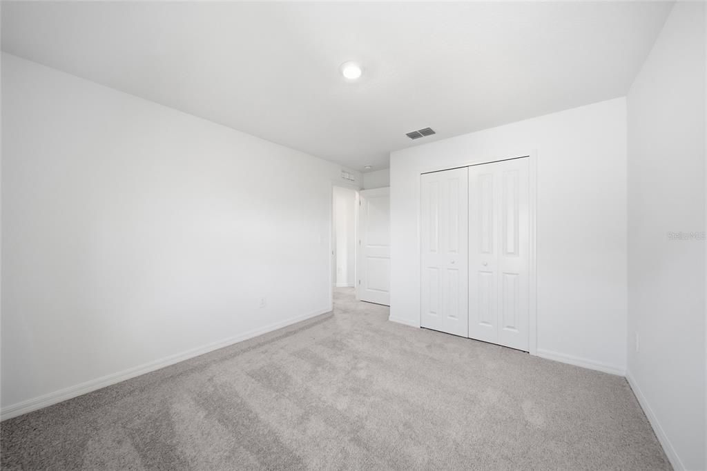 For Rent: $2,300 (3 beds, 2 baths, 1851 Square Feet)