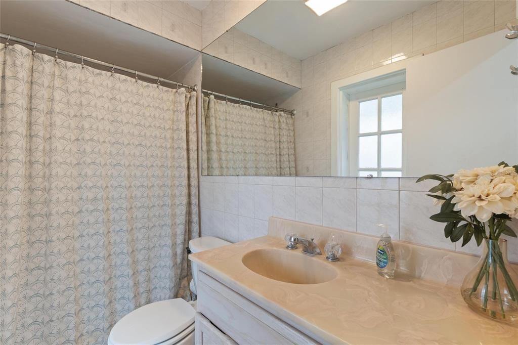 For Sale: $524,900 (3 beds, 2 baths, 1792 Square Feet)