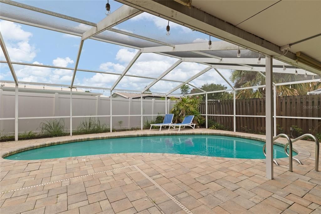 For Sale: $524,900 (3 beds, 2 baths, 1792 Square Feet)
