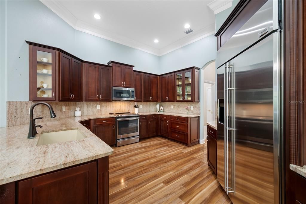 En Venta: $600,000 (3 camas, 3 baños, 2494 Pies cuadrados)