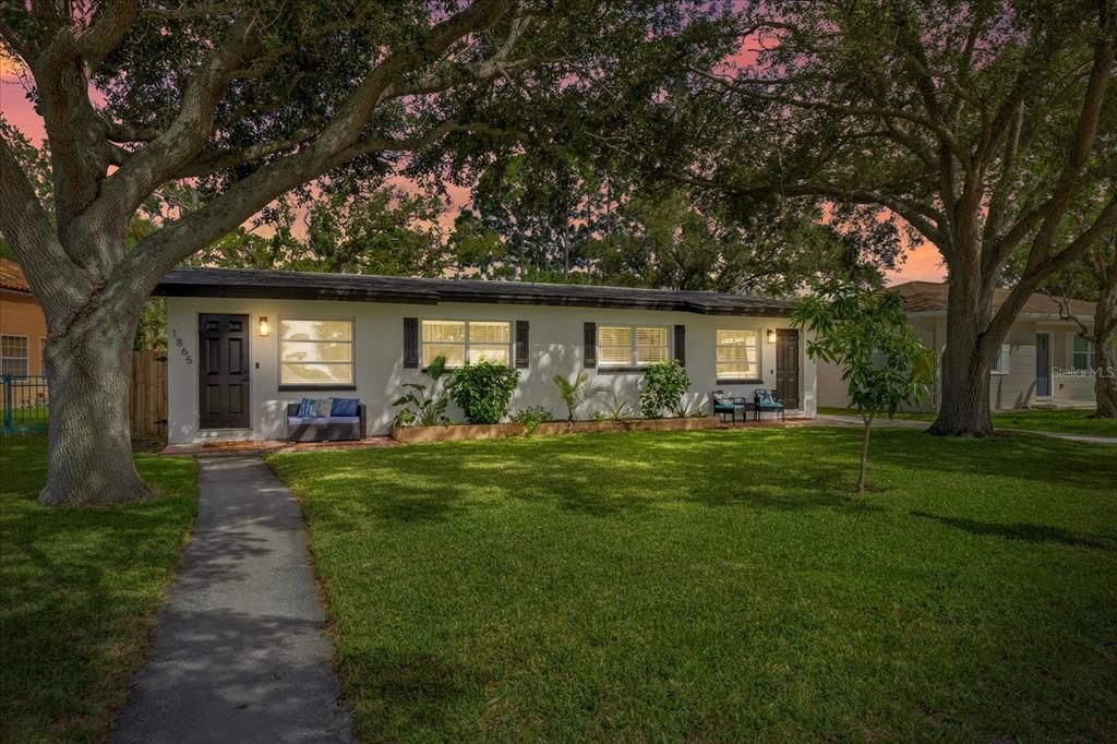 En Venta: $499,000 (4 camas, 0 baños, 1288 Pies cuadrados)
