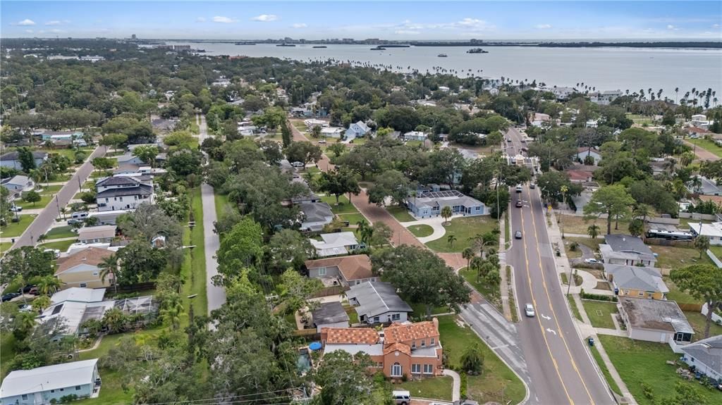 En Venta: $499,000 (4 camas, 0 baños, 1288 Pies cuadrados)