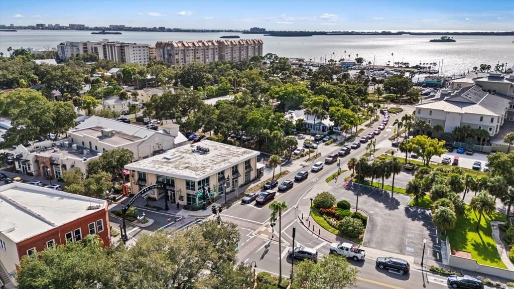 En Venta: $499,000 (4 camas, 0 baños, 1288 Pies cuadrados)