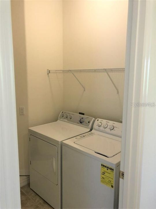 В аренду: $2,475 (3 спален, 2 ванн, 2045 Квадратных фут)