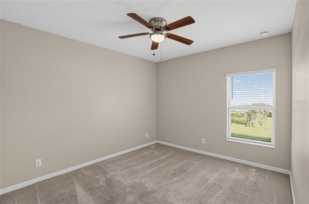 For Sale: $389,900 (3 beds, 2 baths, 1899 Square Feet)