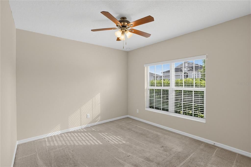 For Sale: $389,900 (3 beds, 2 baths, 1899 Square Feet)