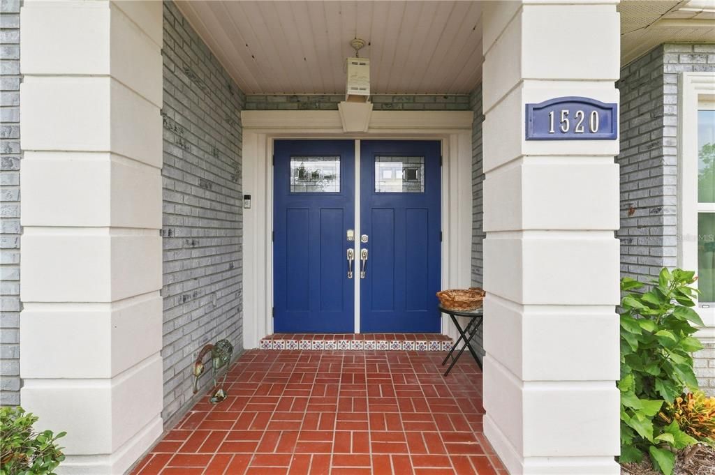En Venta: $995,000 (3 camas, 2 baños, 3072 Pies cuadrados)