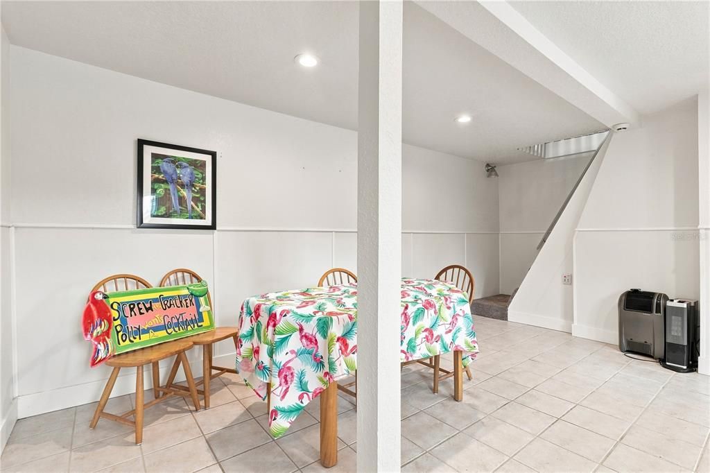 En Venta: $995,000 (3 camas, 2 baños, 3072 Pies cuadrados)