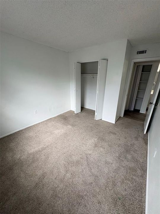 For Rent: $1,100 (2 beds, 1 baths, 850 Square Feet)