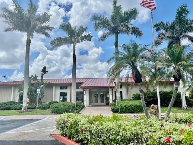 For Rent: $5,500 (3 beds, 2 baths, 2069 Square Feet)