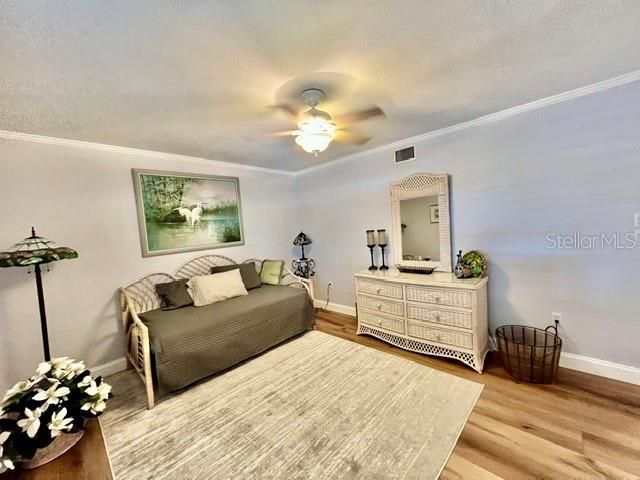 For Rent: $5,500 (3 beds, 2 baths, 2069 Square Feet)