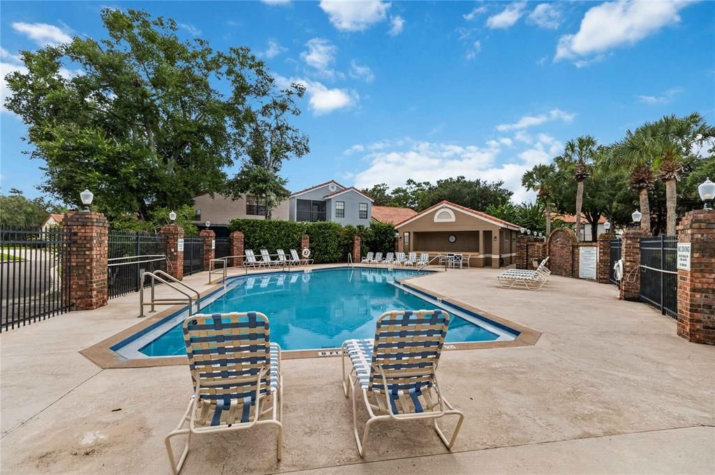 For Sale: $375,000 (2 beds, 2 baths, 1193 Square Feet)