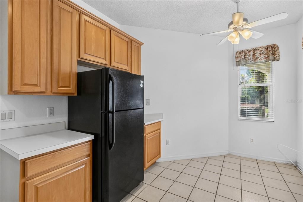 For Sale: $375,000 (2 beds, 2 baths, 1193 Square Feet)