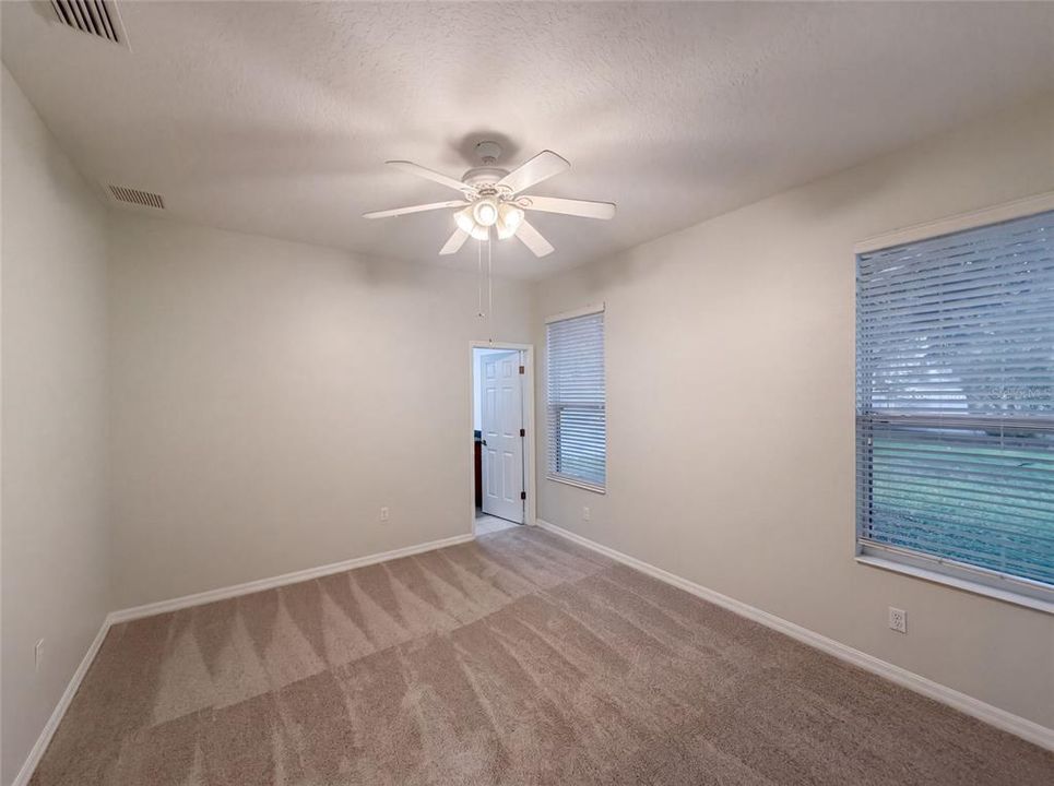 For Sale: $265,000 (3 beds, 2 baths, 1364 Square Feet)