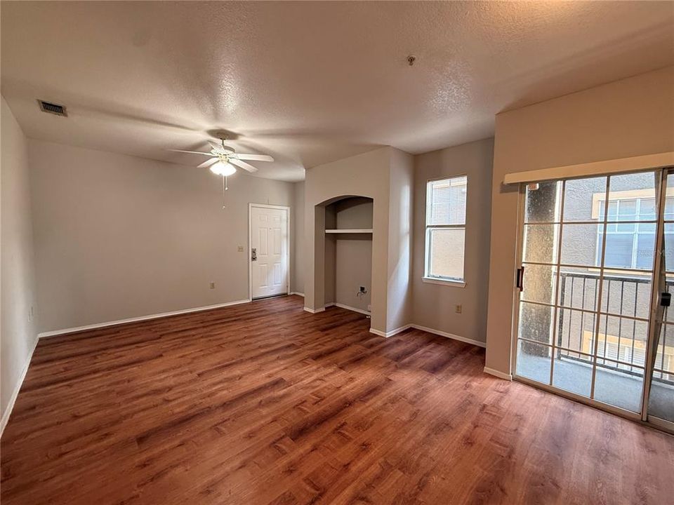 En Venta: $145,000 (1 camas, 1 baños, 821 Pies cuadrados)