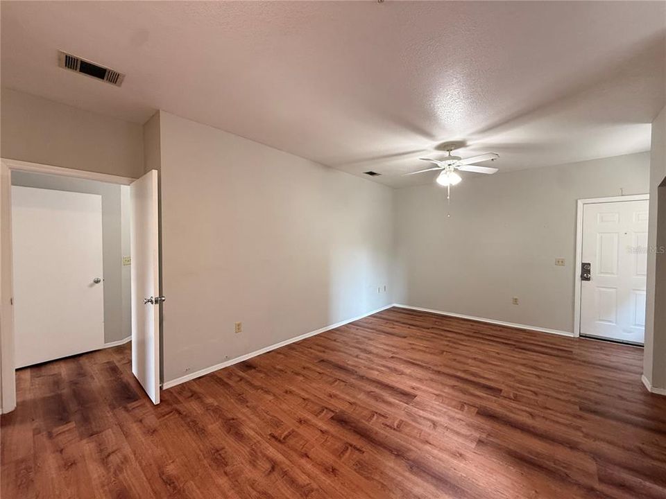 En Venta: $145,000 (1 camas, 1 baños, 821 Pies cuadrados)