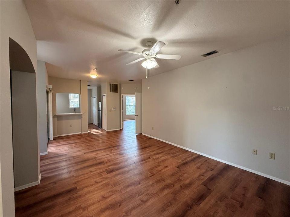 En Venta: $145,000 (1 camas, 1 baños, 821 Pies cuadrados)